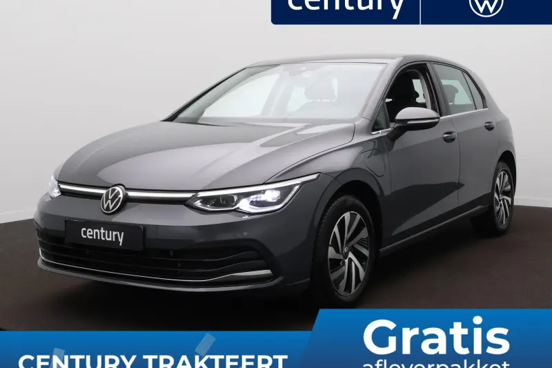 Volkswagen Golf (2022)