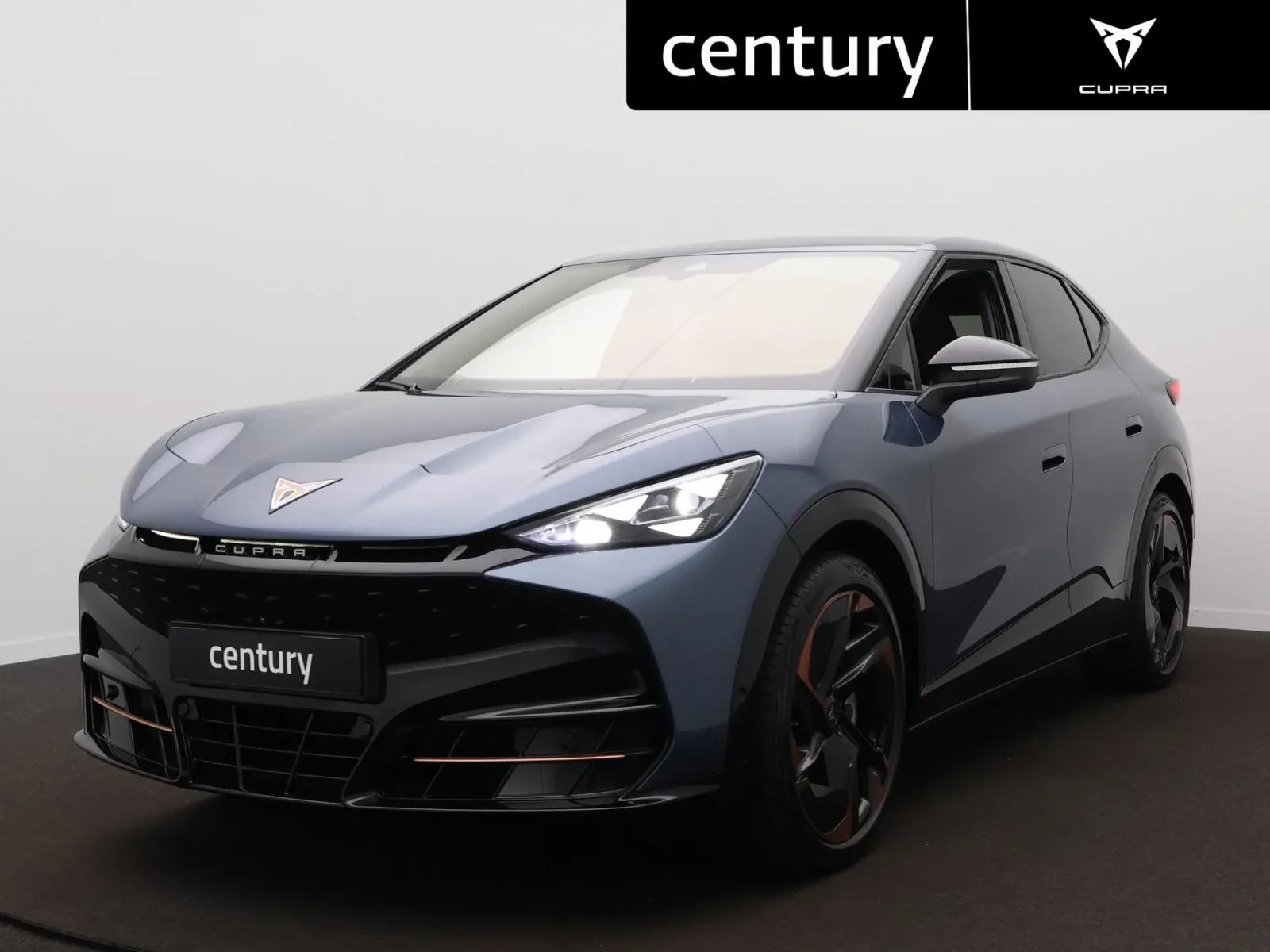 CUPRA Tavascan (2025) — foto 1