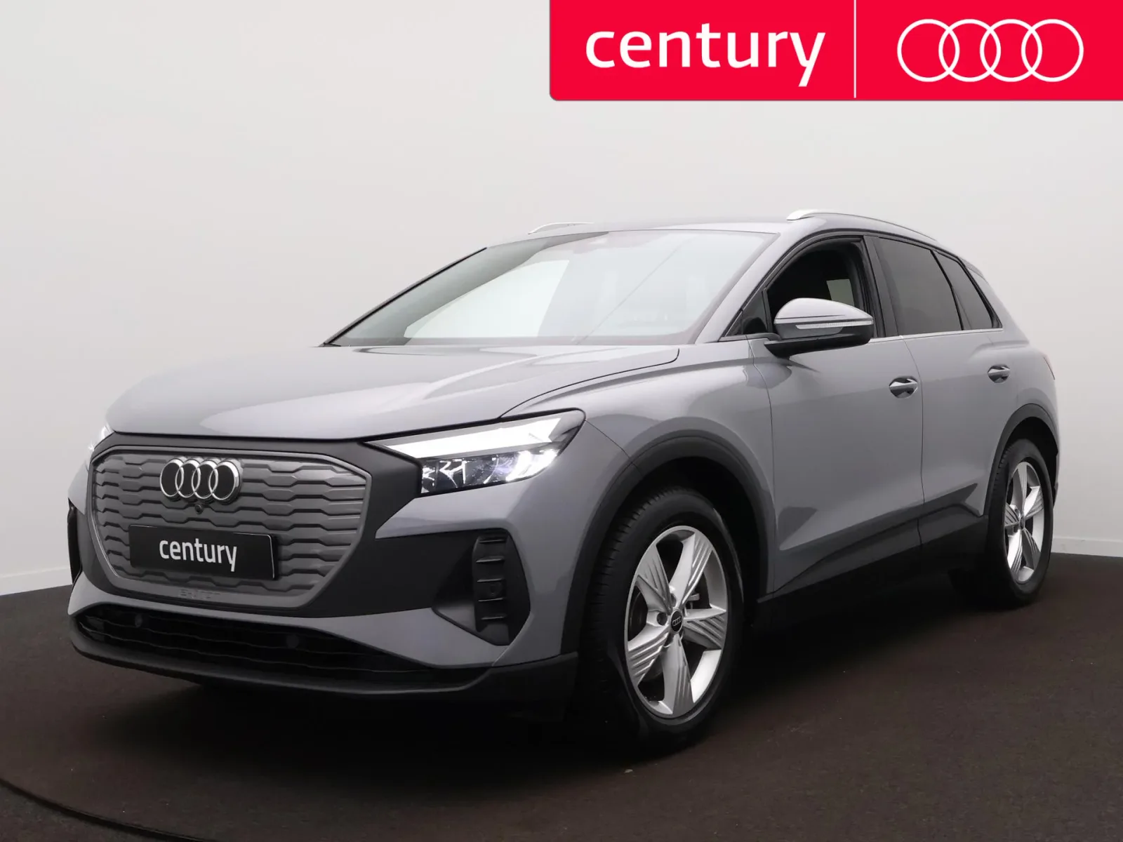 Audi Q4 e-tron (2023) — foto 1