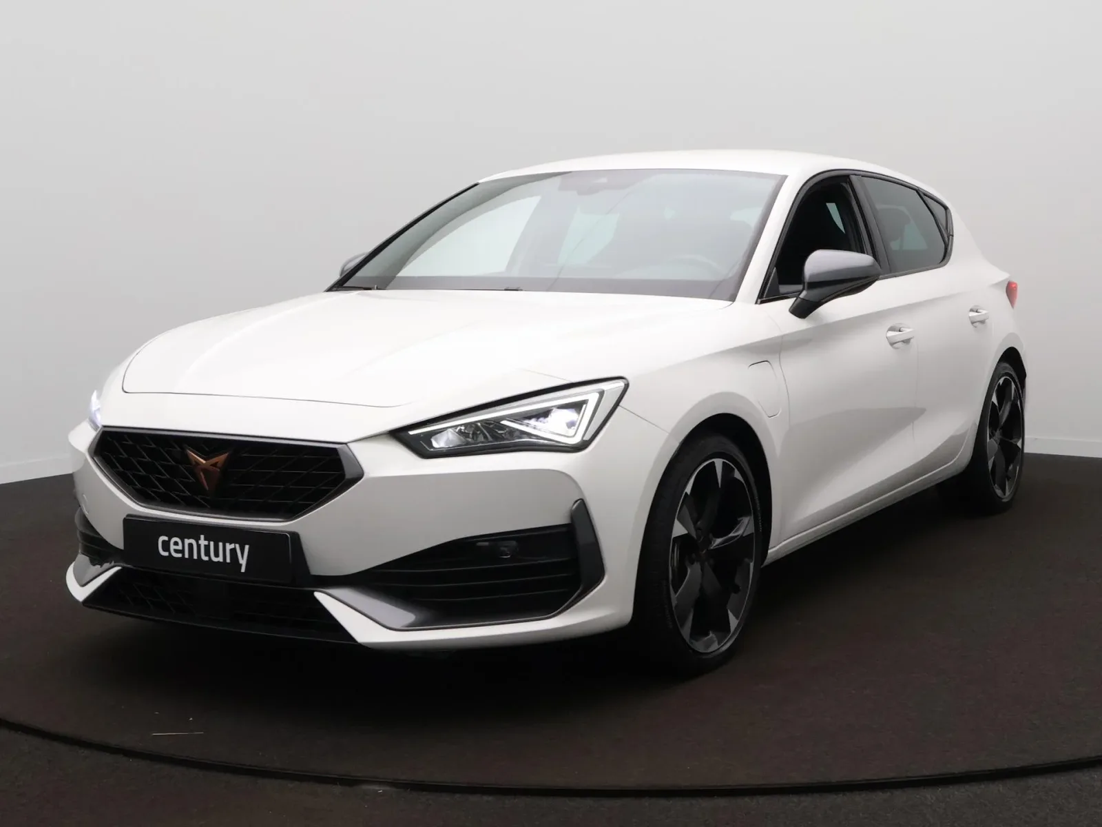 CUPRA Leon (2024) — foto 1