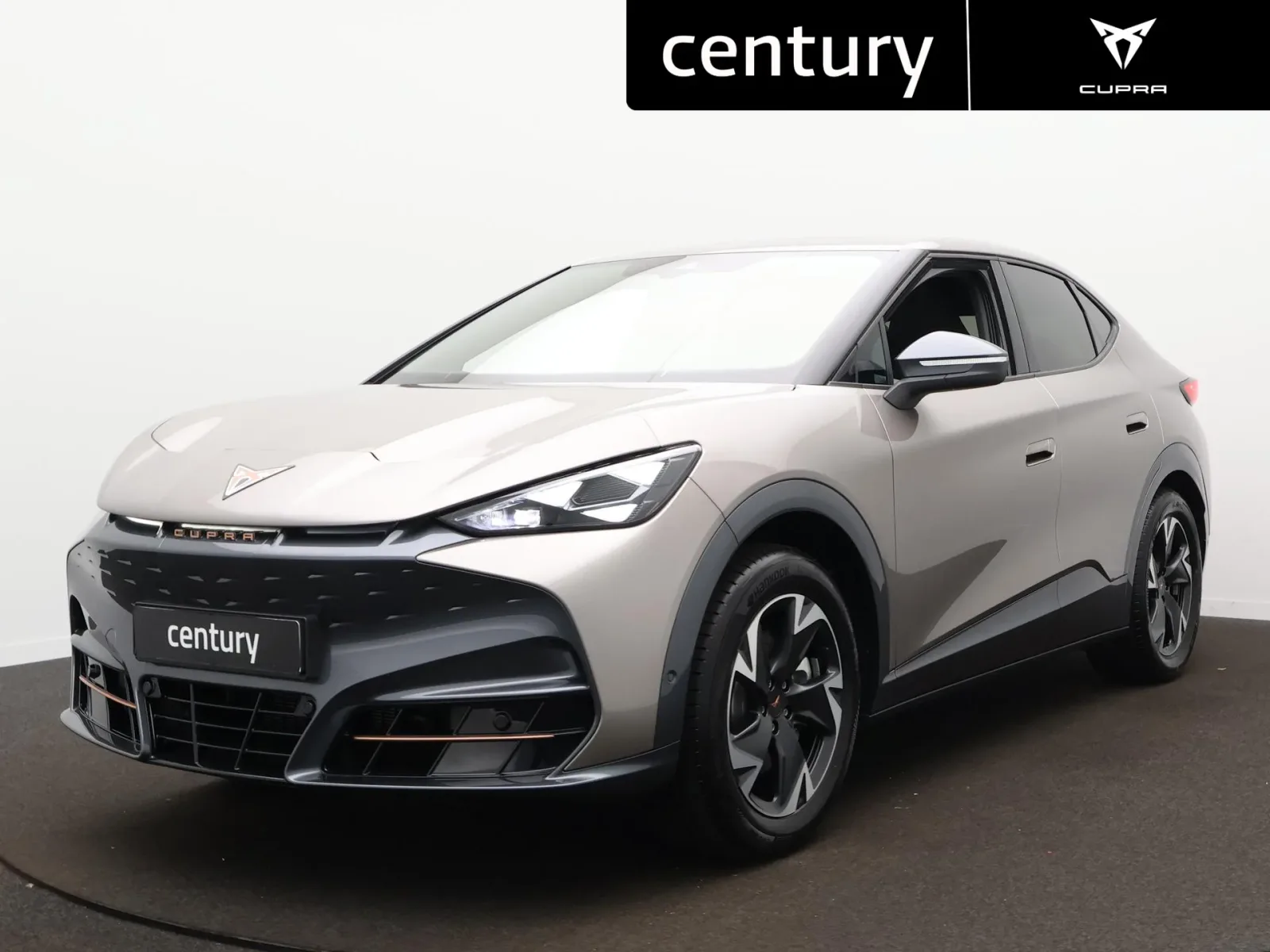 CUPRA Tavascan (2026) — foto 1