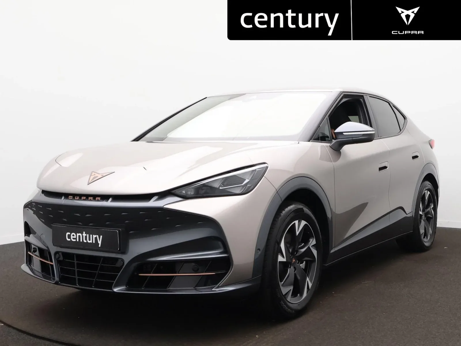 CUPRA Tavascan (2026) — foto 1
