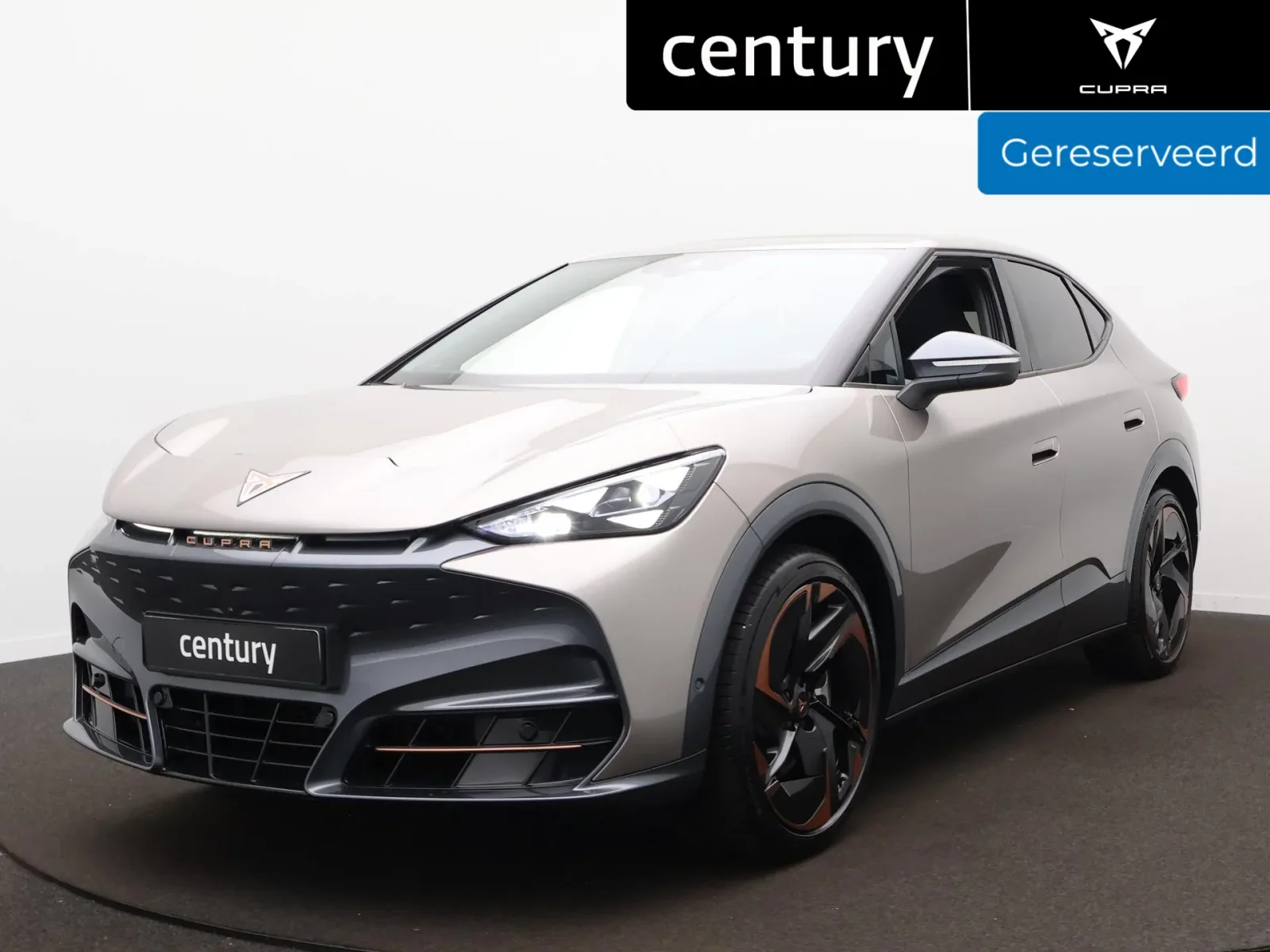 CUPRA Tavascan (2025) — foto 1