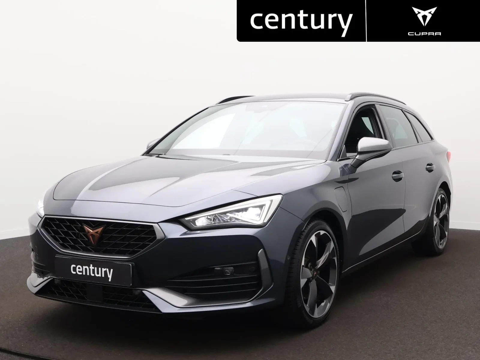 CUPRA Leon Sportstourer (2023) — foto 1