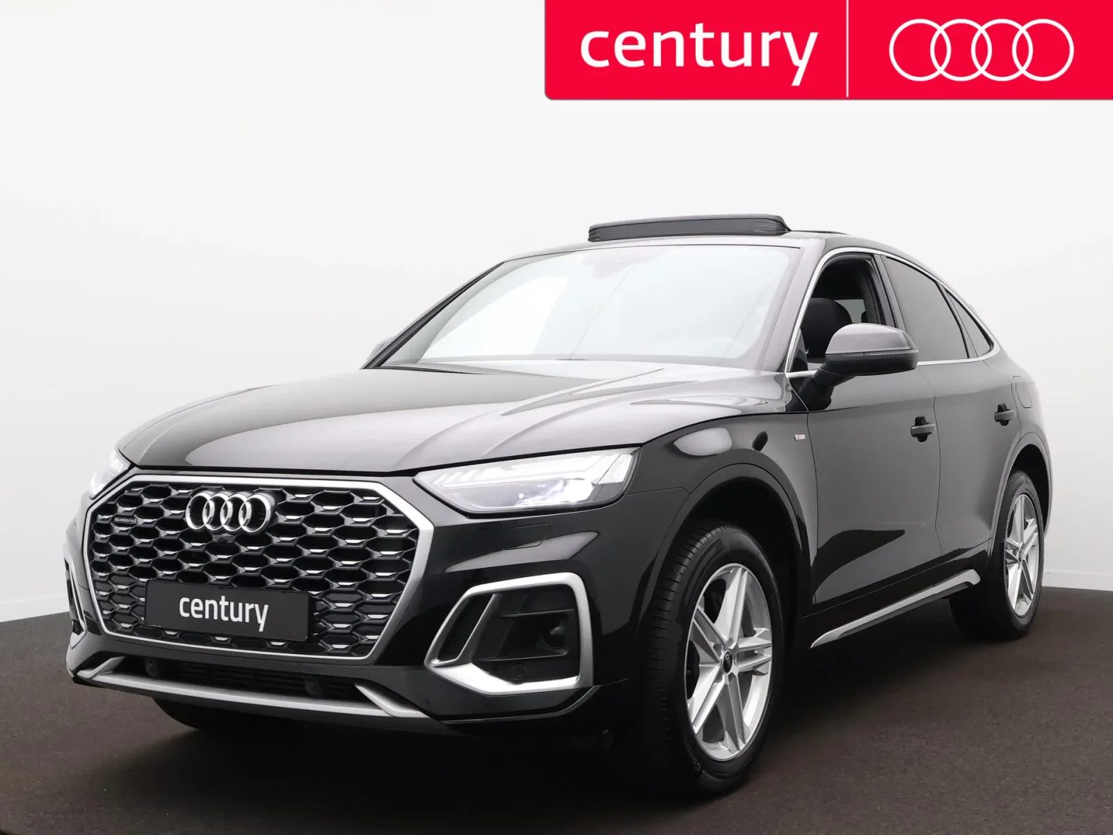 Audi Q5 Sportback (2023) — foto 1