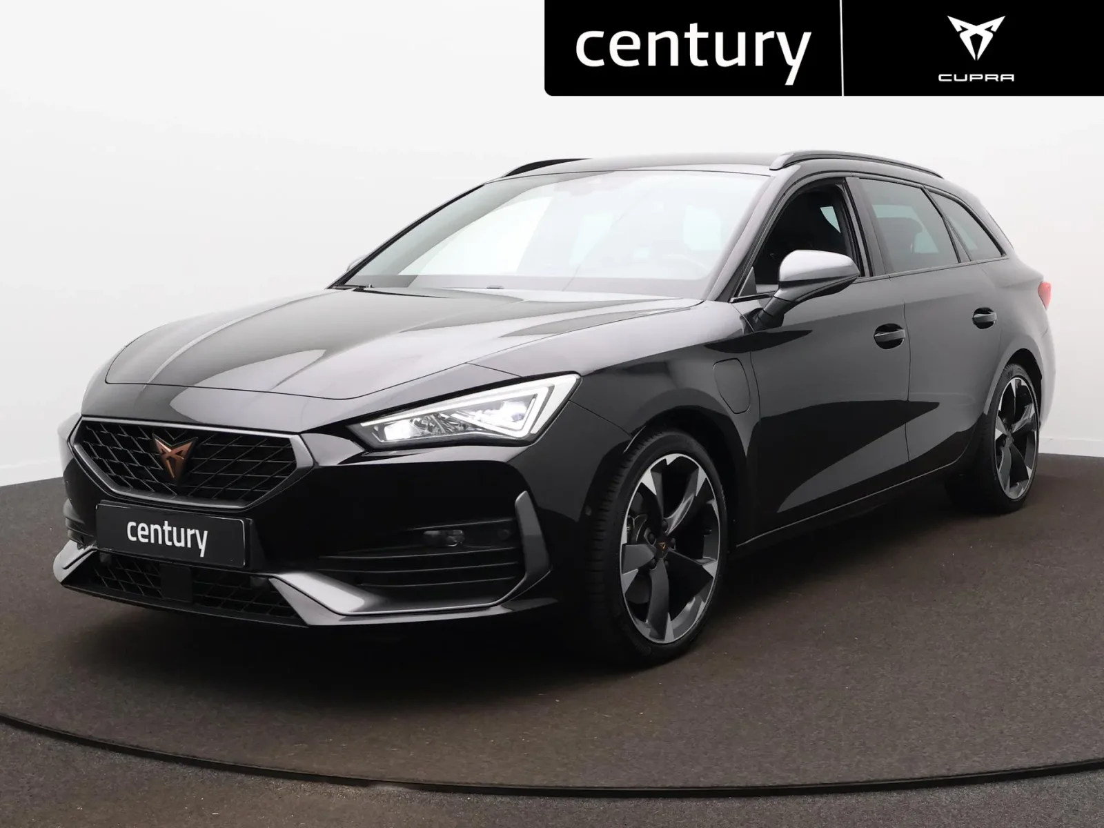 CUPRA Leon Sportstourer (2023) — foto 1