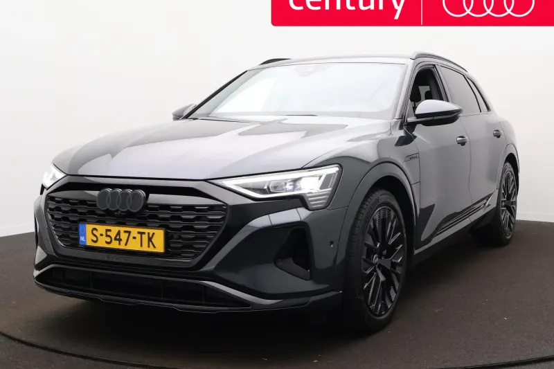 Audi Q8 e-tron (2023)