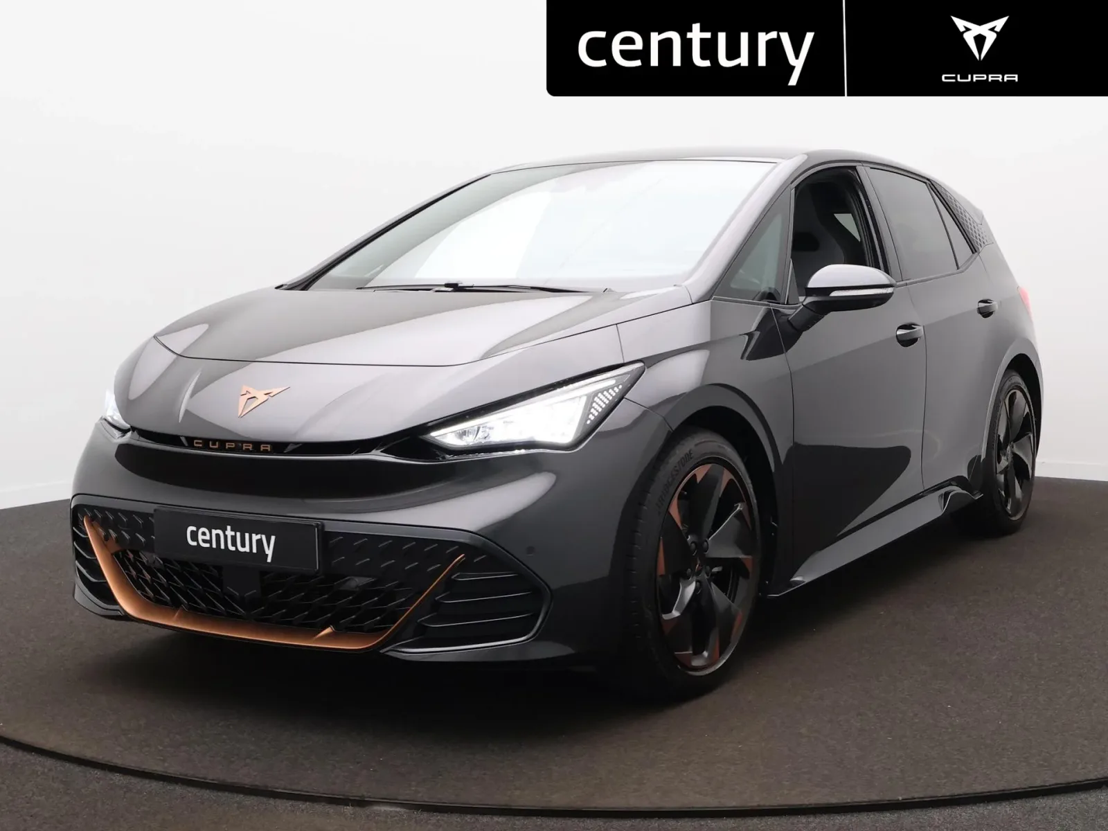 CUPRA Born (2024) — foto 1