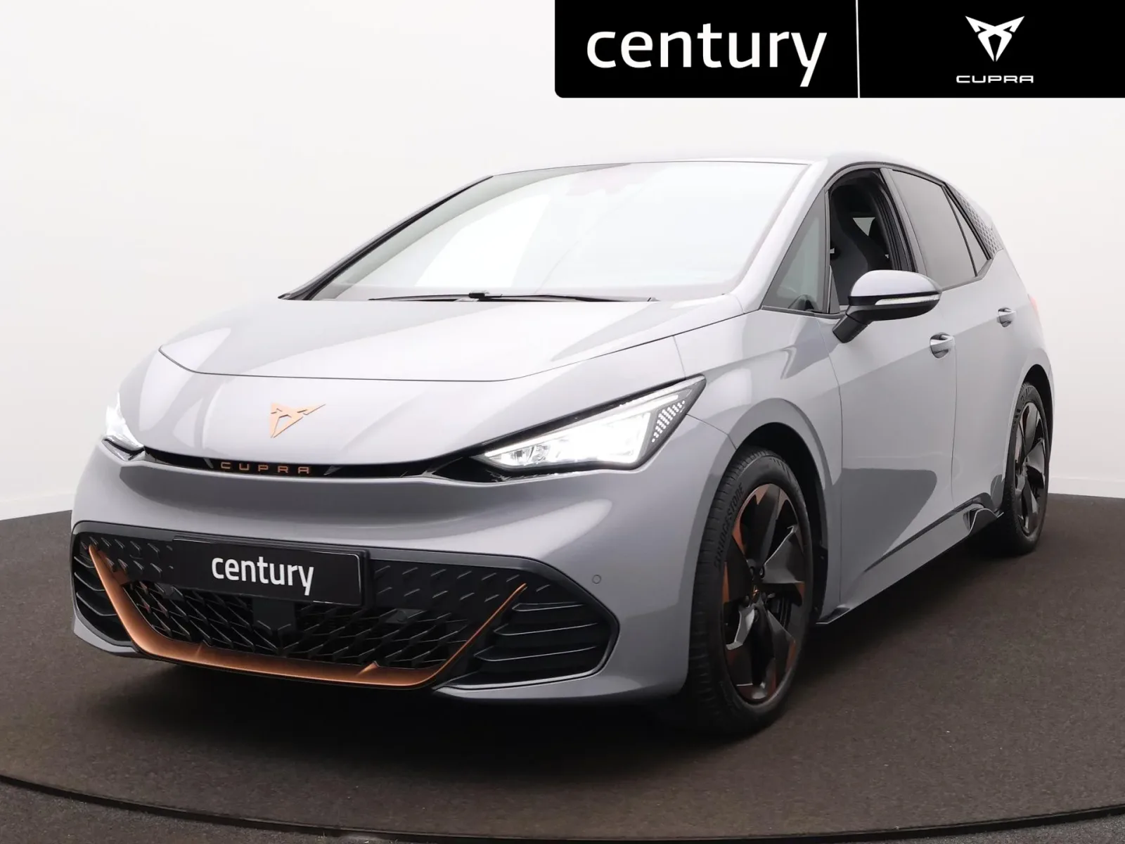 CUPRA Born (2024) — foto 1