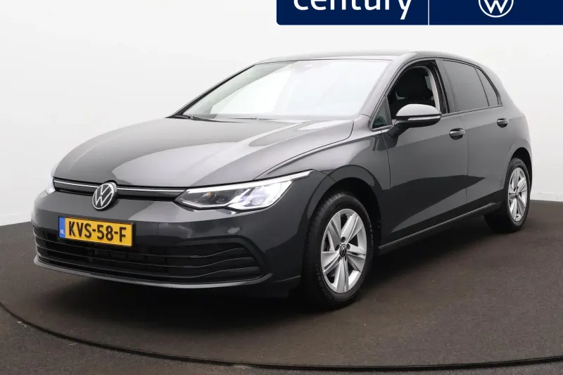 Volkswagen Golf (2023)