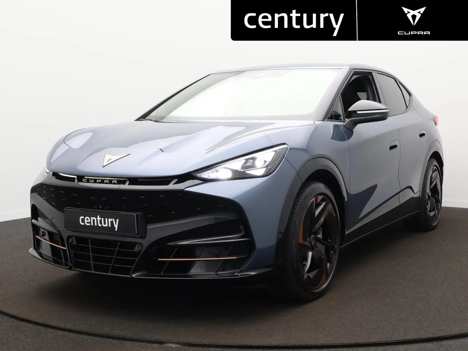 CUPRA Tavascan (2025) — foto 1