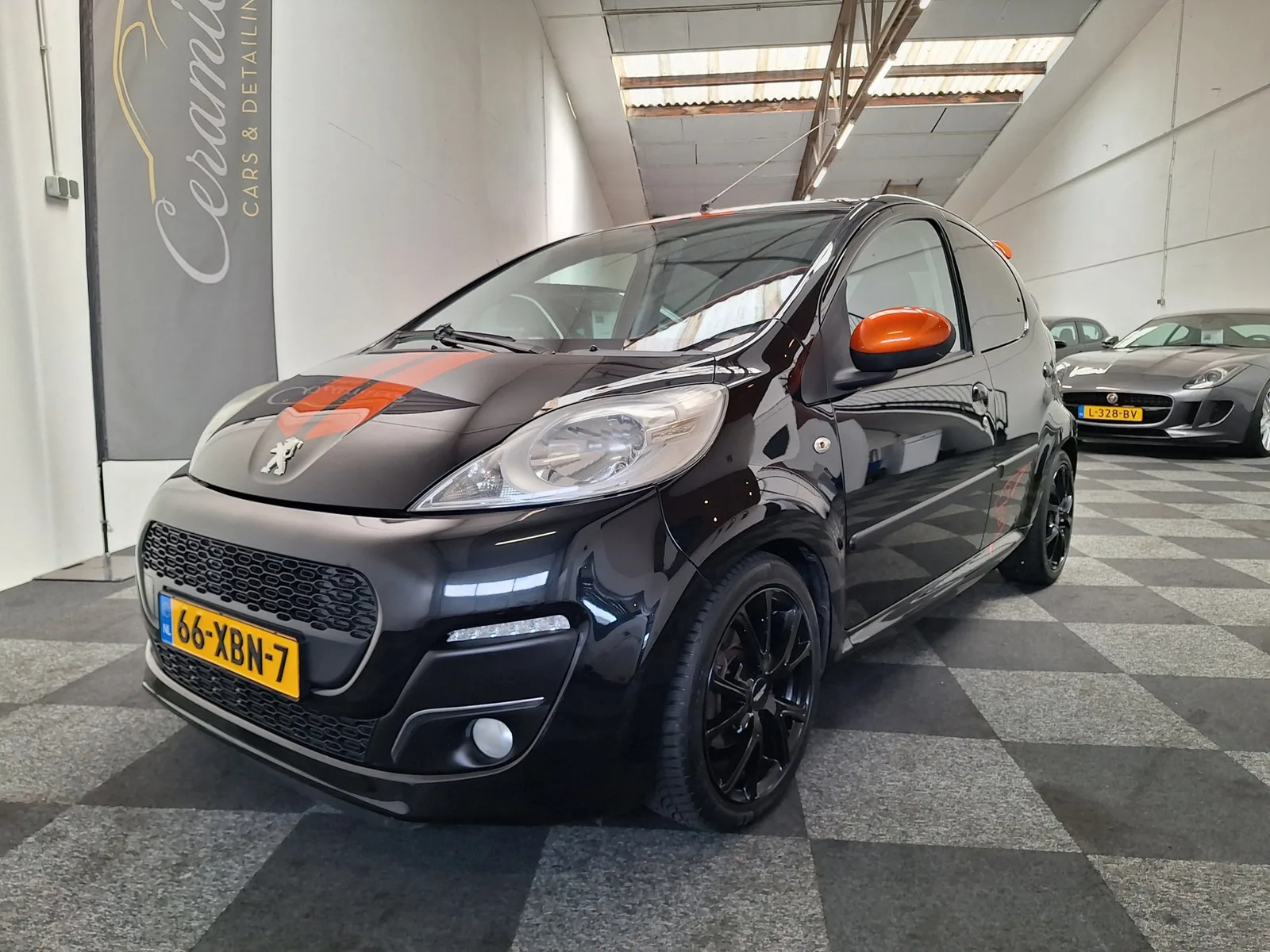 Peugeot 107 (2012) — foto 1