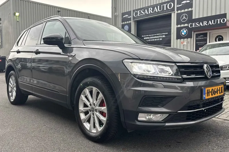 Volkswagen Tiguan (2016)
