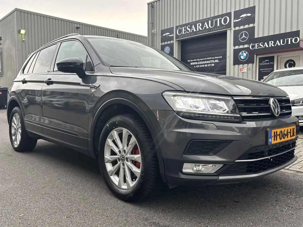 Volkswagen Tiguan (2016) — foto 1