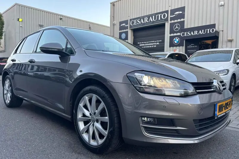 Volkswagen Golf (2016)