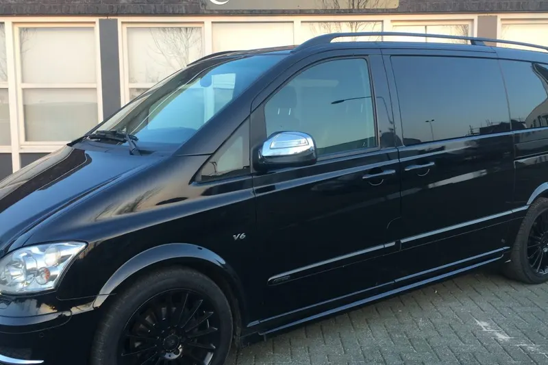 Mercedes-Benz Viano (2011)