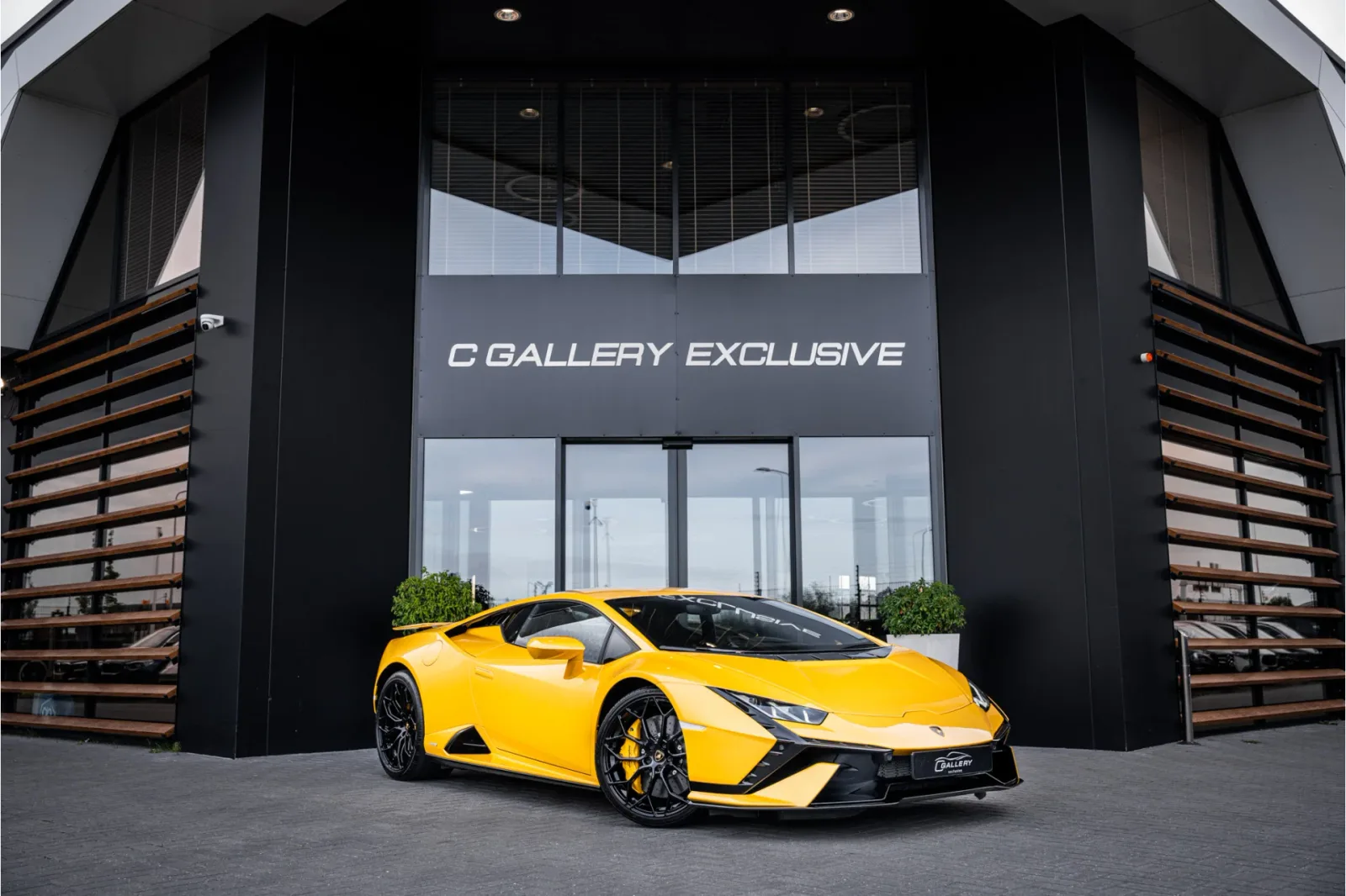 Lamborghini Huracán (2024) — foto 1