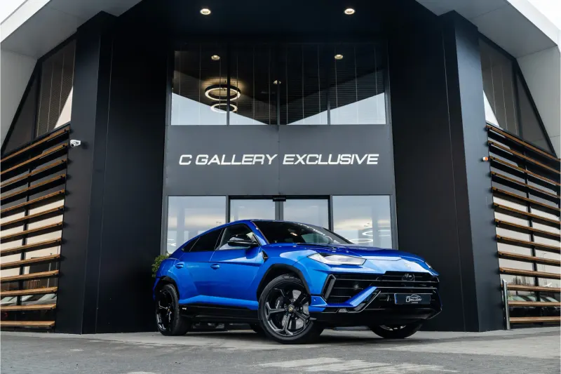 Lamborghini Urus (2023)