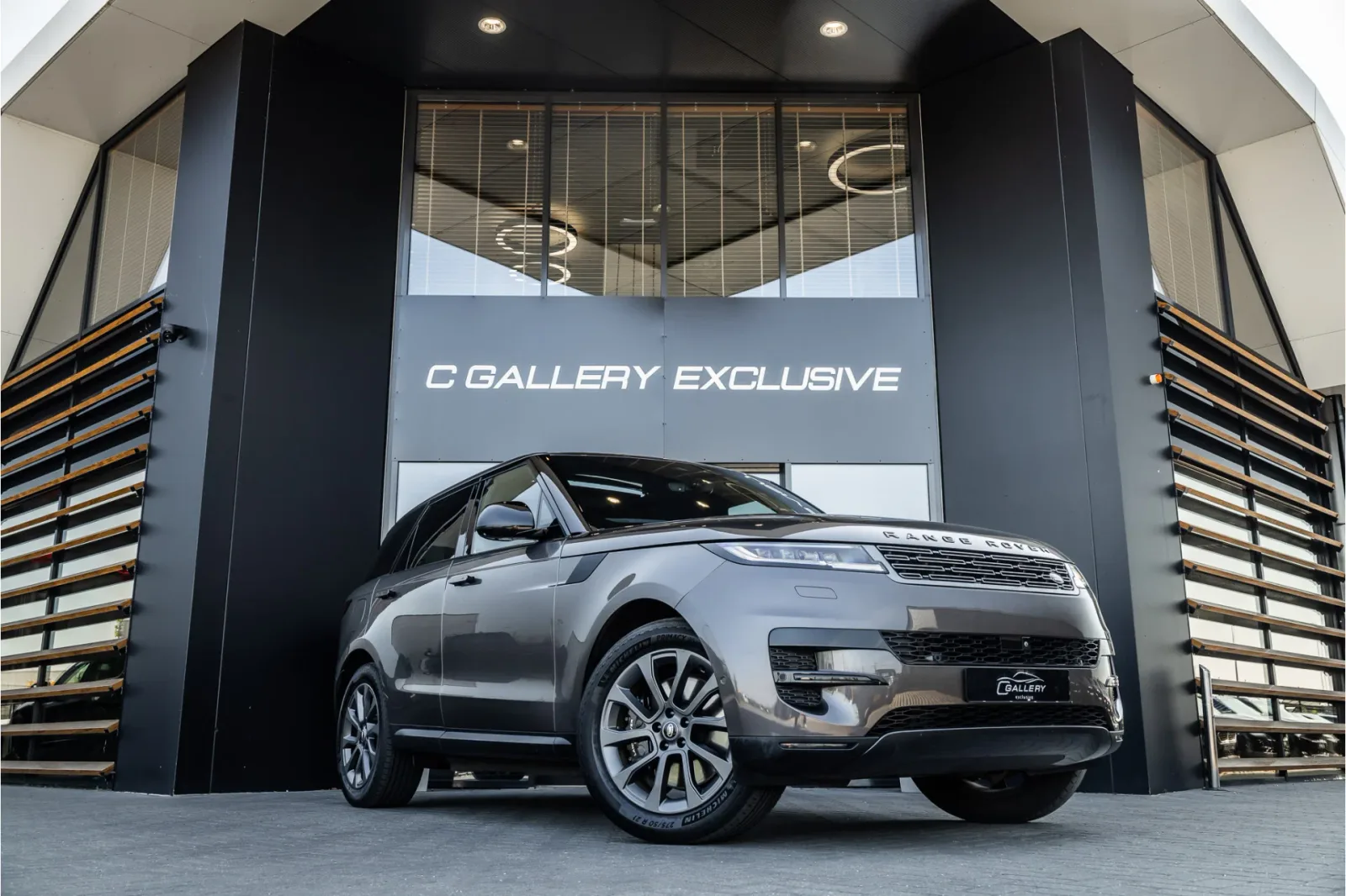 Land Rover Range Rover Sport (2024) — foto 1