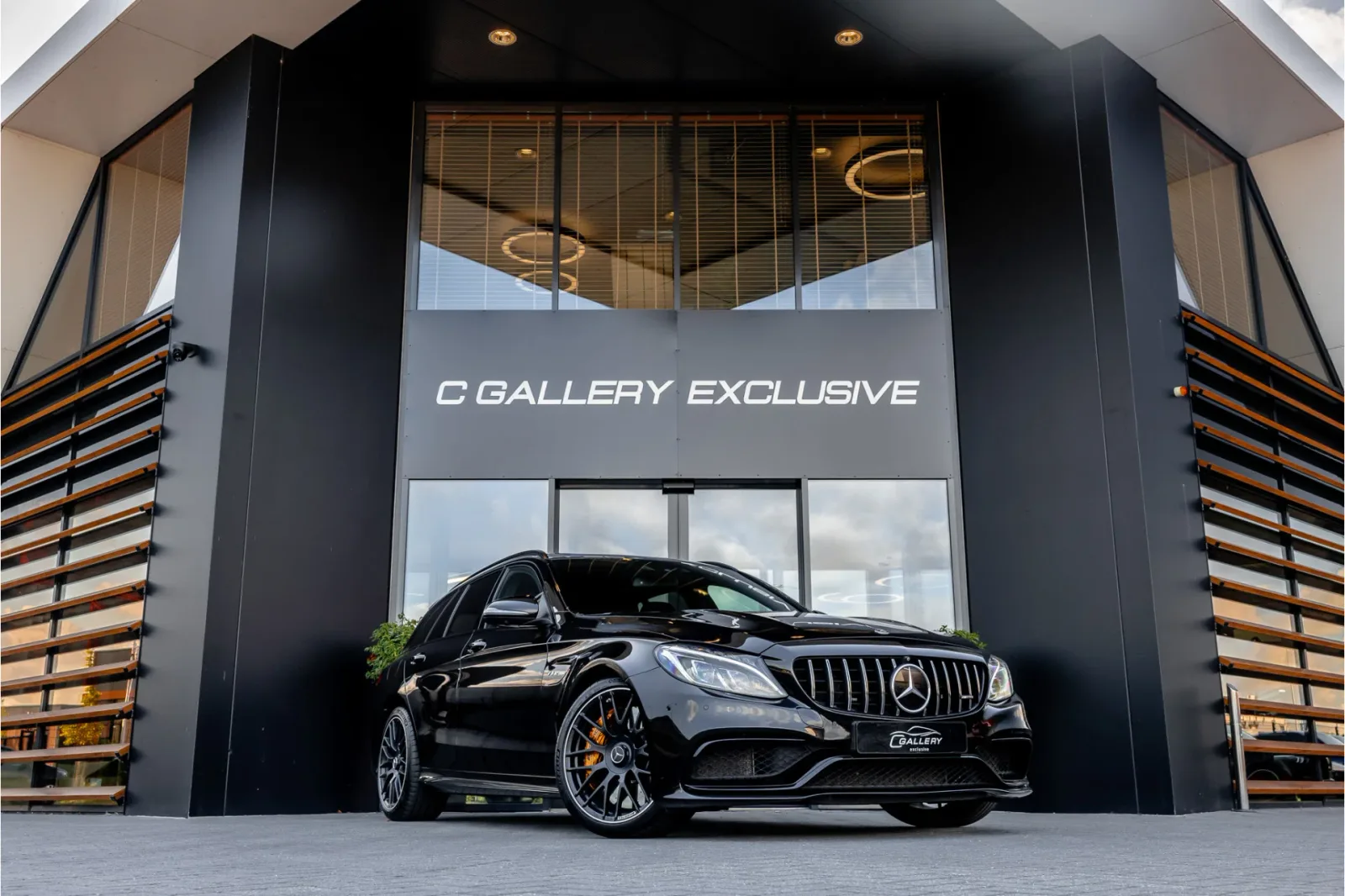Mercedes-Benz C-Klasse (2017) — foto 1