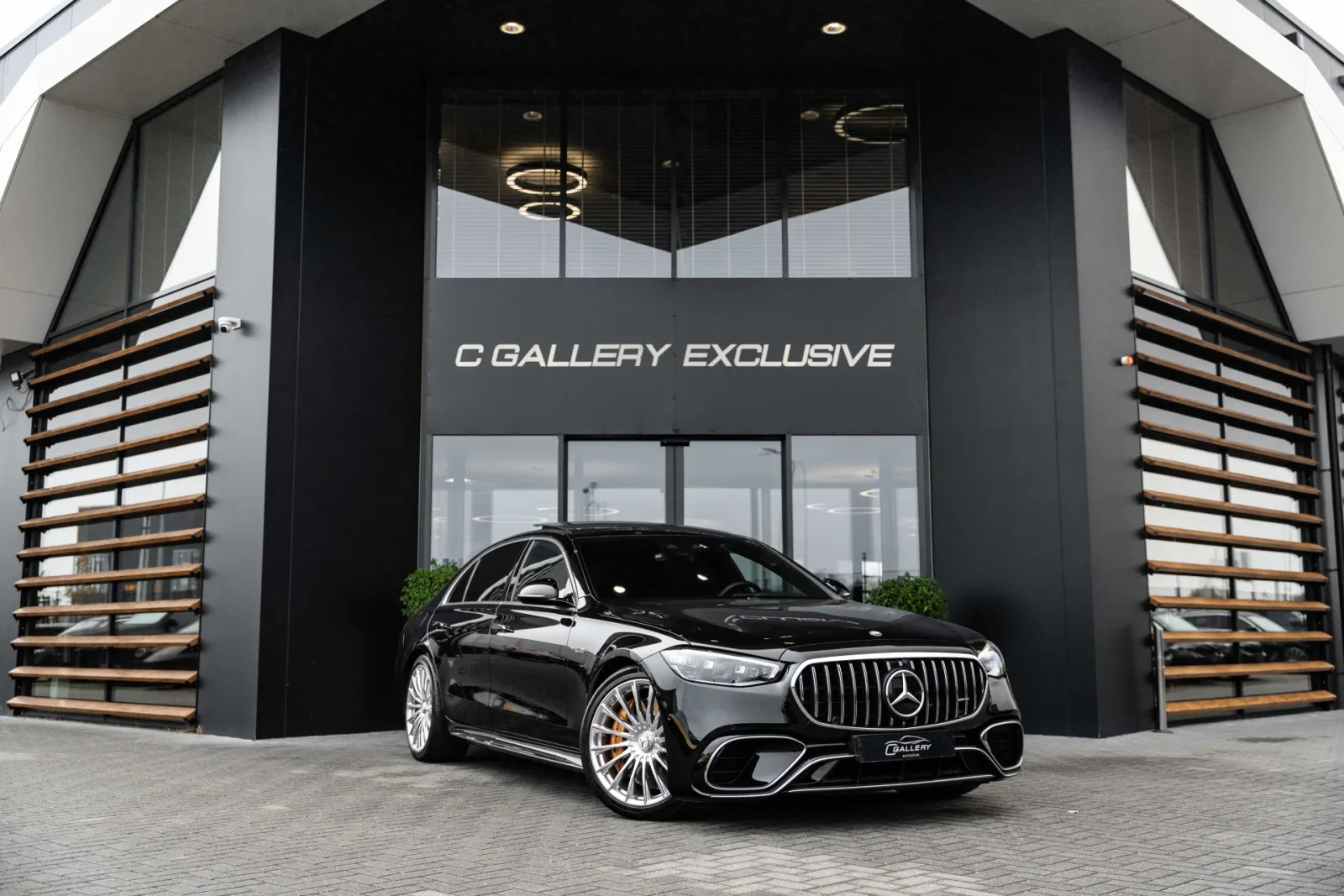 Mercedes-Benz S-Klasse (2023) — foto 1