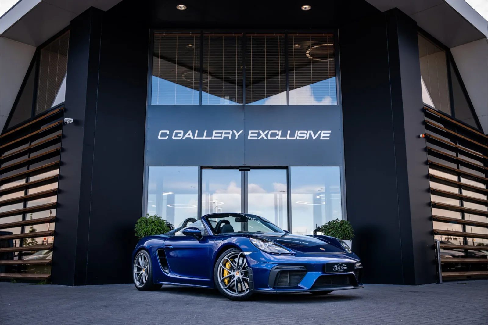 Porsche 718 Spyder (2021) — foto 1