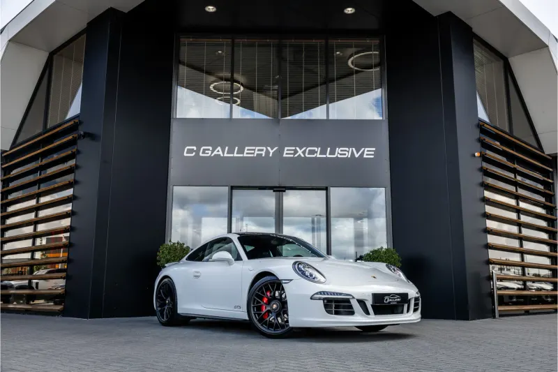 Porsche 911 (2015)