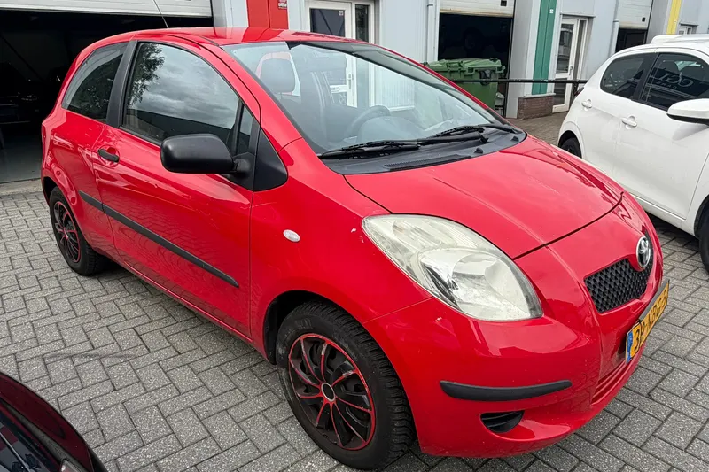 Toyota Yaris (2008)