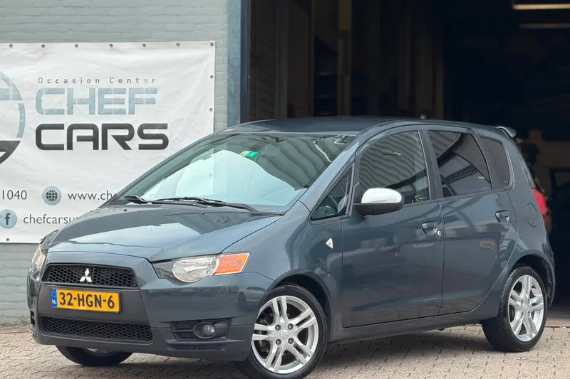 Mitsubishi Colt (2008)