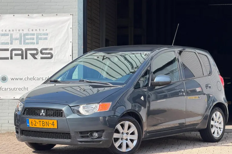 Mitsubishi Colt (2011)