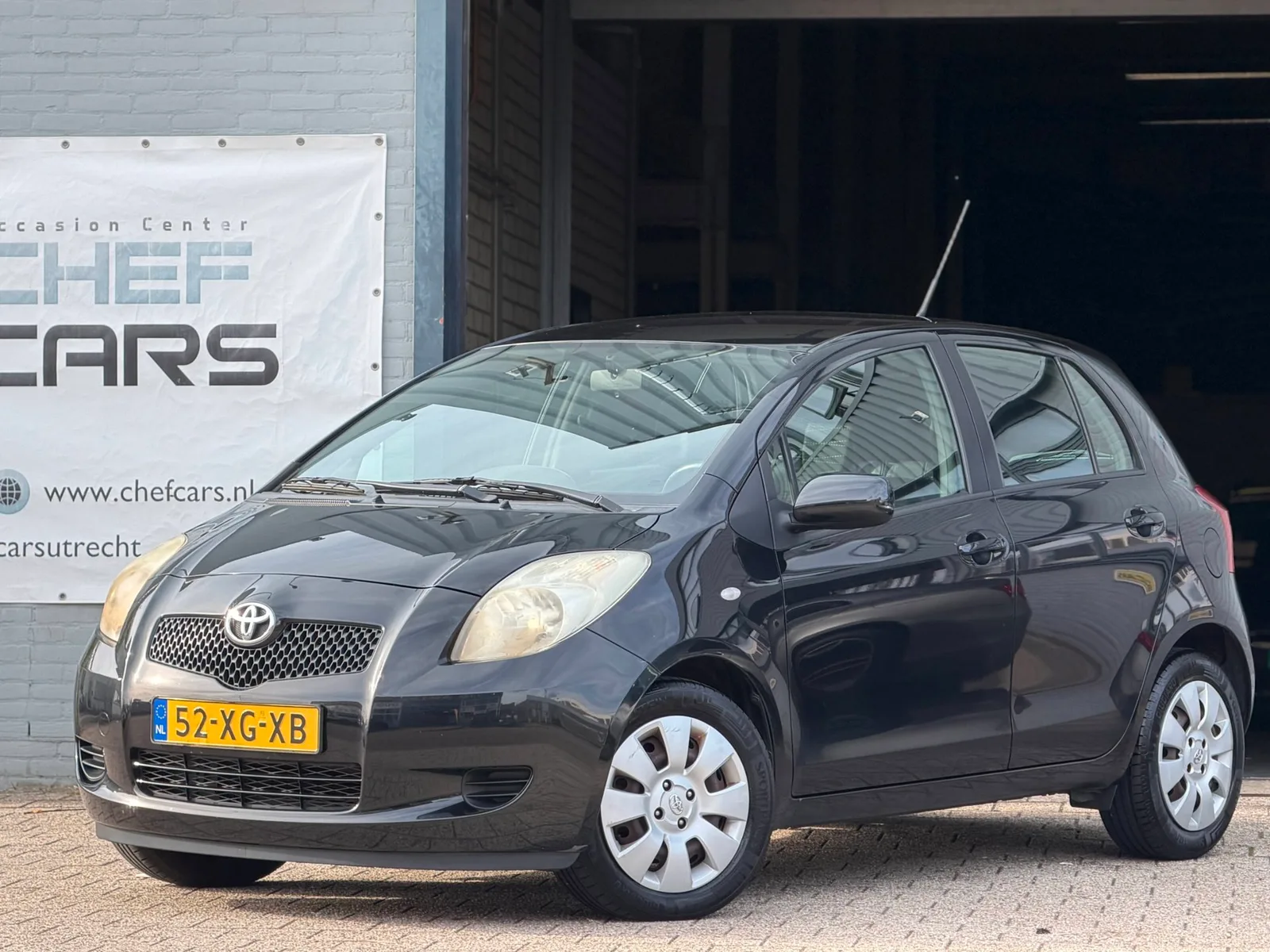 Toyota Yaris (2007) — foto 1