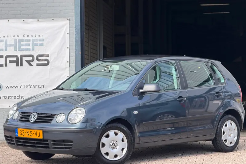 Volkswagen Polo (2004)