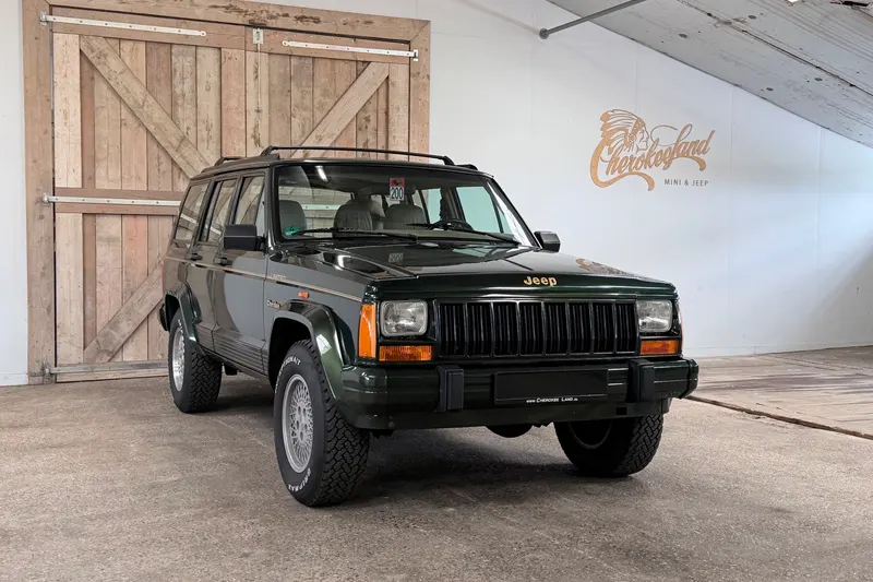 Jeep Cherokee (1996)