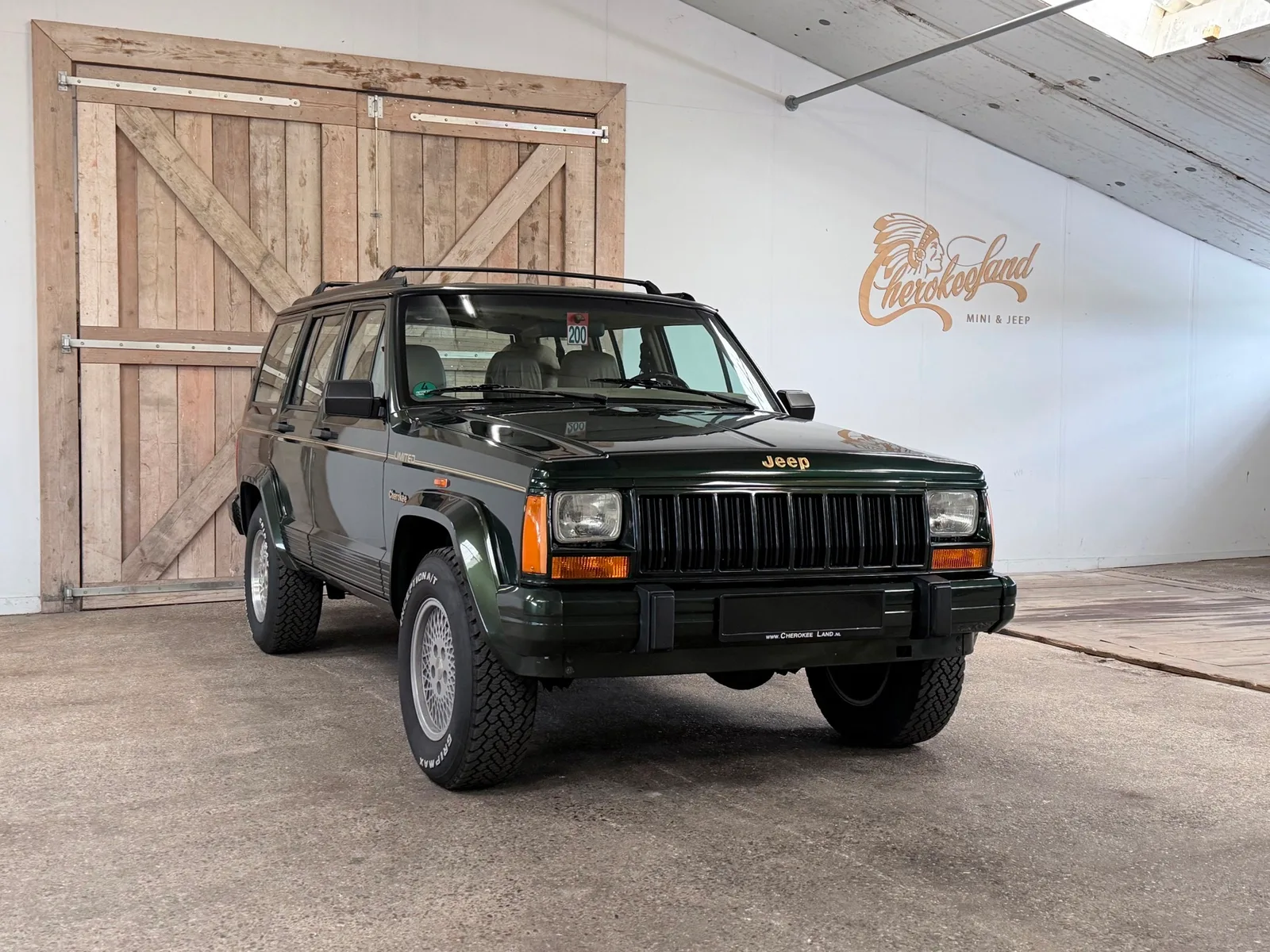 Jeep Cherokee (1996) — foto 1
