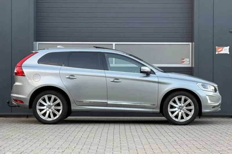 Volvo XC60 (2017)