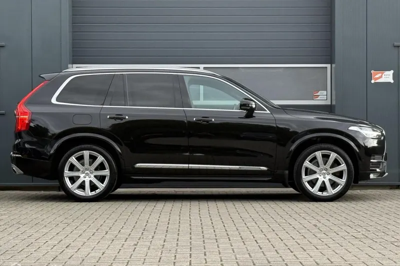 Volvo XC90 (2016)