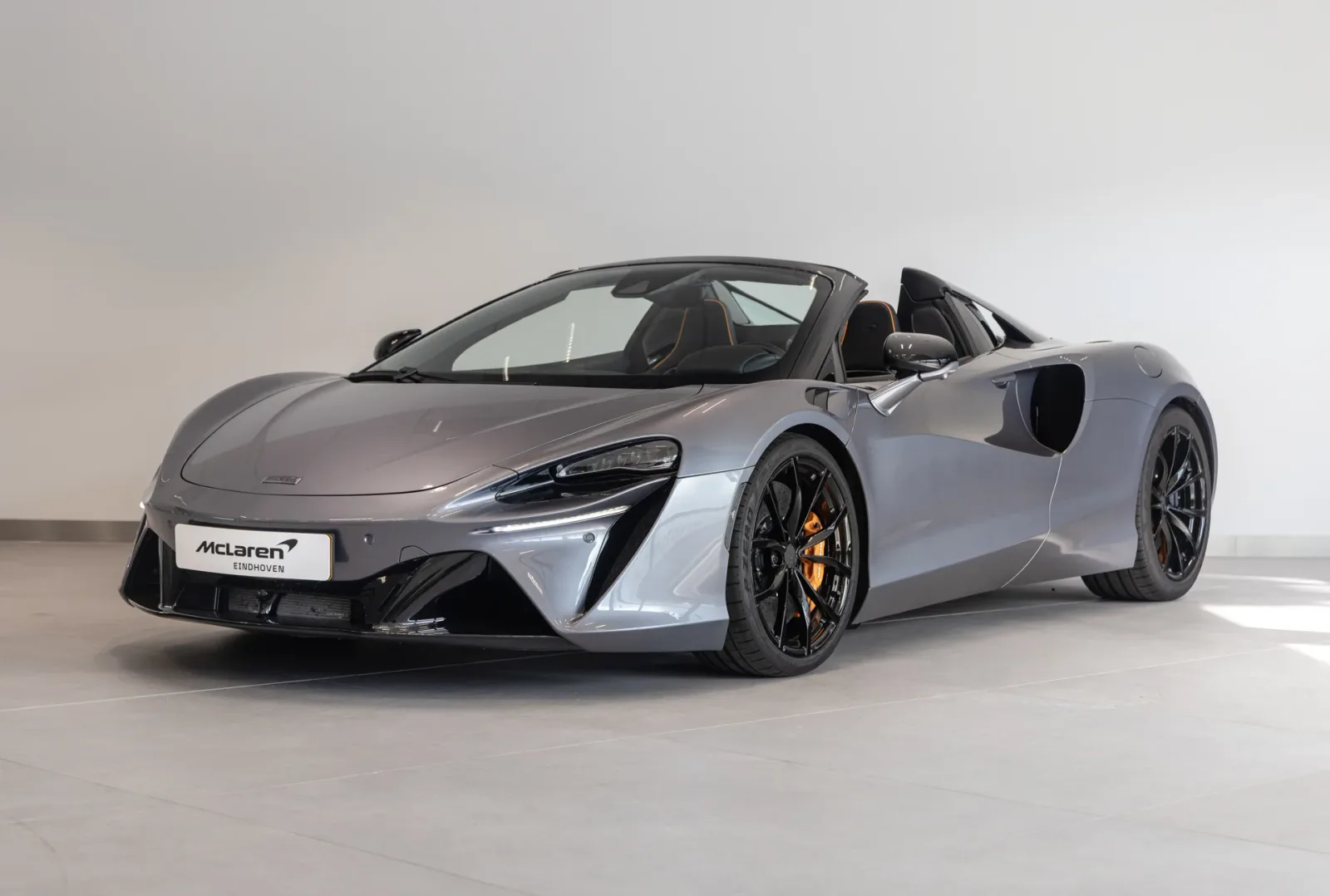 McLaren Artura (2026) — foto 1
