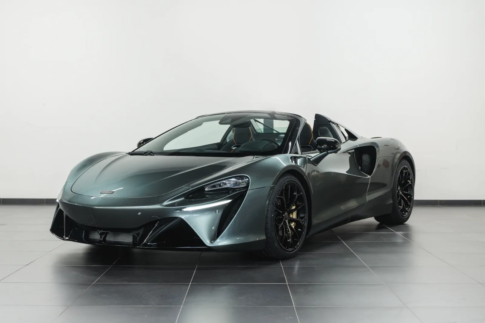 McLaren Artura (2026) — foto 1