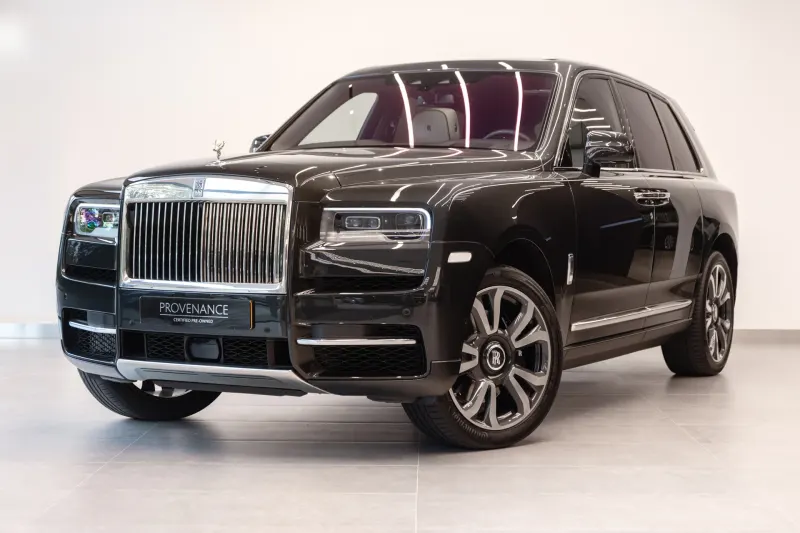 Rolls-Royce Cullinan (2023)