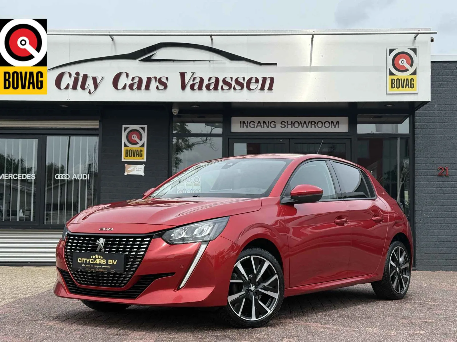 Peugeot 208 (2020) — foto 1