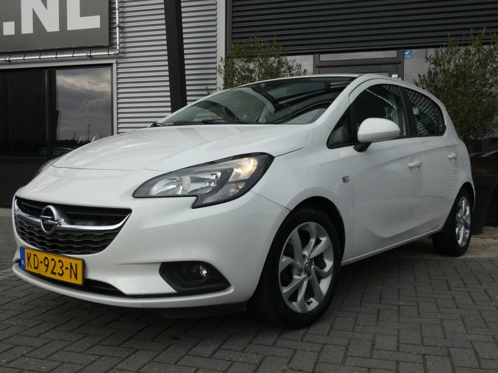 Opel Corsa (2016) — foto 1