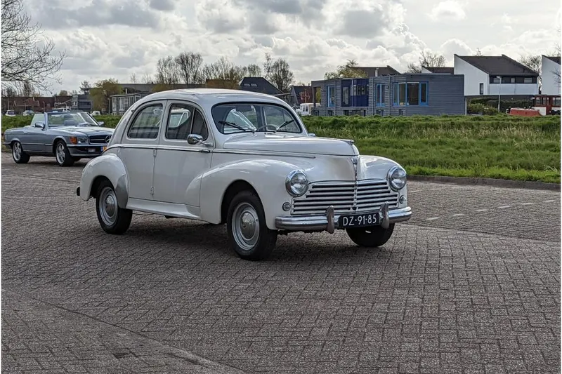 Peugeot Classiccars Te Koop (1957)