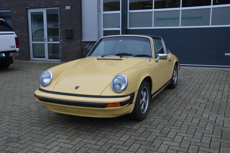 Porsche 911 (1974)