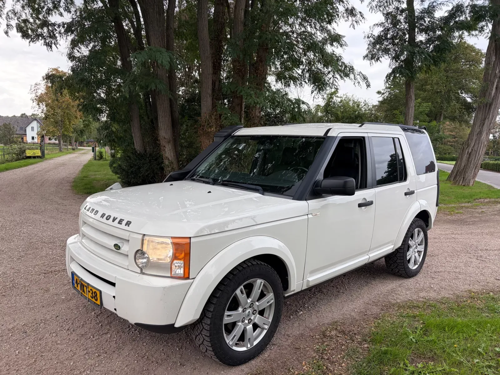 Land Rover Discovery (2009) — foto 1