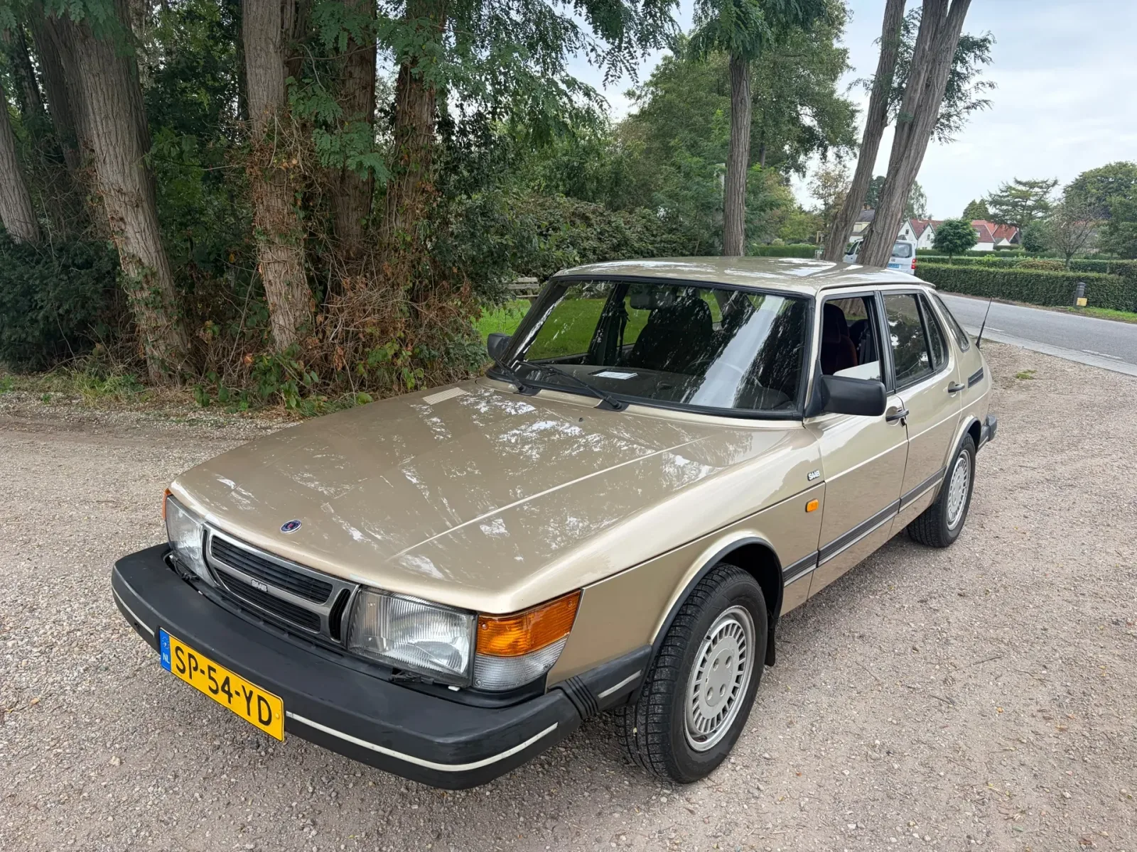 Saab 900 (1987) — foto 1