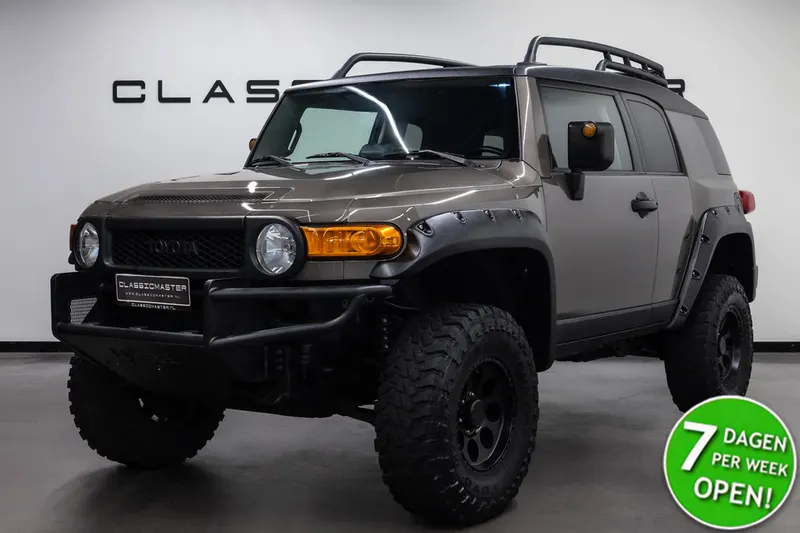 Toyota FJ Cruiser (2006)