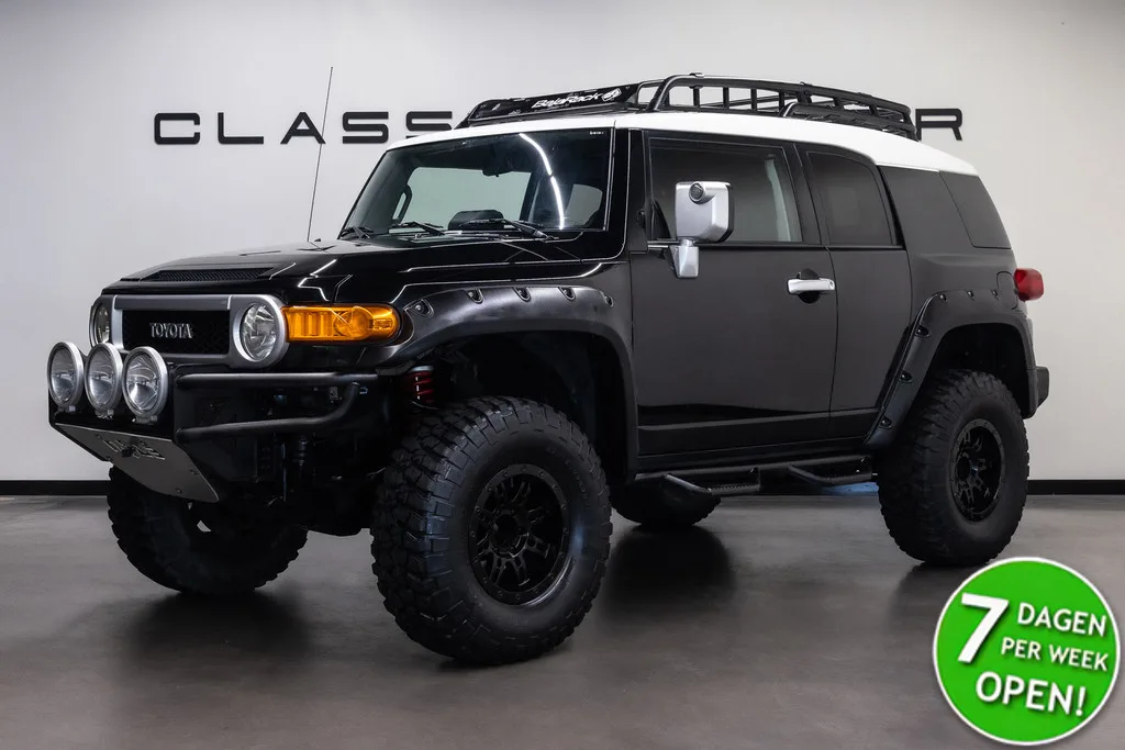 Toyota FJ Cruiser (2008) — foto 1
