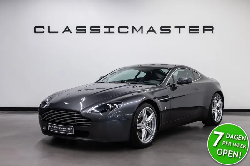 Aston Martin V8 (2009)