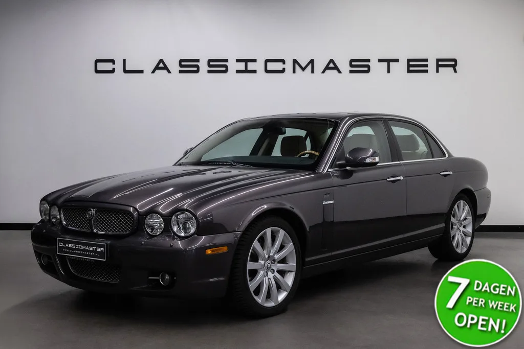 Jaguar XJ (2007) — foto 1