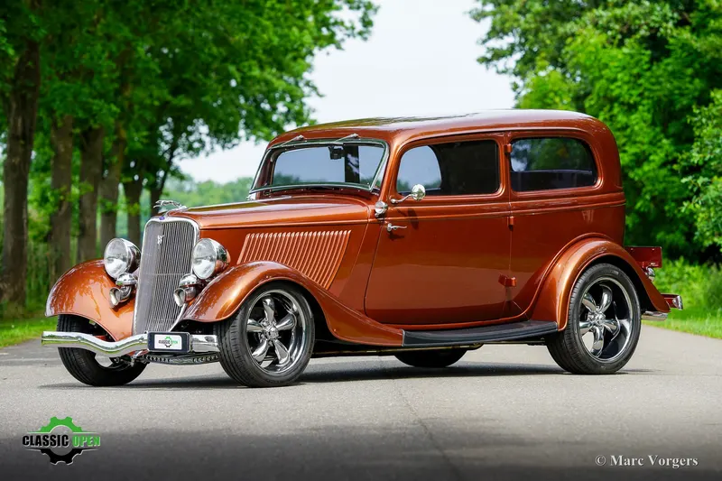 Ford Model 40 (1933)